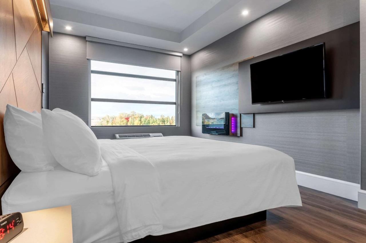 Quality Hotel & Conference Centre Эдмундстон Экстерьер фото